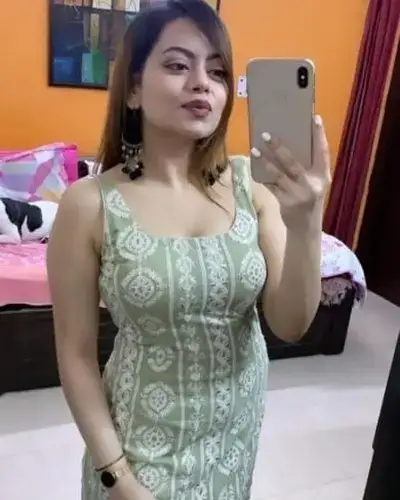 Call Girl in Pandavapura